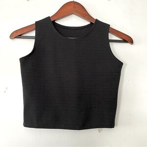 Cheryl Creations black crop tank top size small